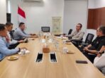 SILATURAHMI - Pengurus SMSI Kalimantan Tengah saat bersilaturahmi dengan OJK Kalimantan Tengah, Senin 24 Agustus 2026